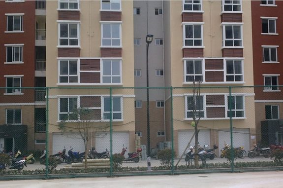 漢中縉頤和房地產(chǎn)籃球場地